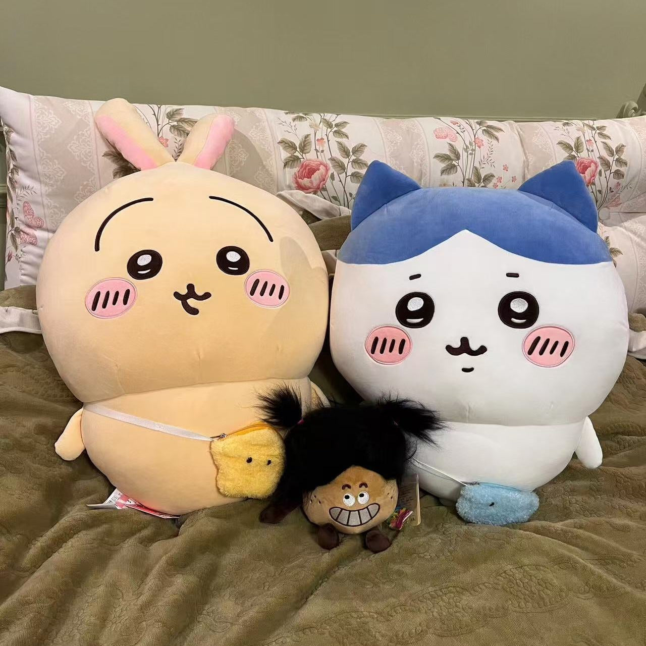 Chiikawa | Crossbody Standing Plush Toy XXXL (68cm)